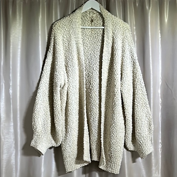 Cream Oversized Cardigan with Balloon Sleeves - Picture 1 of 7